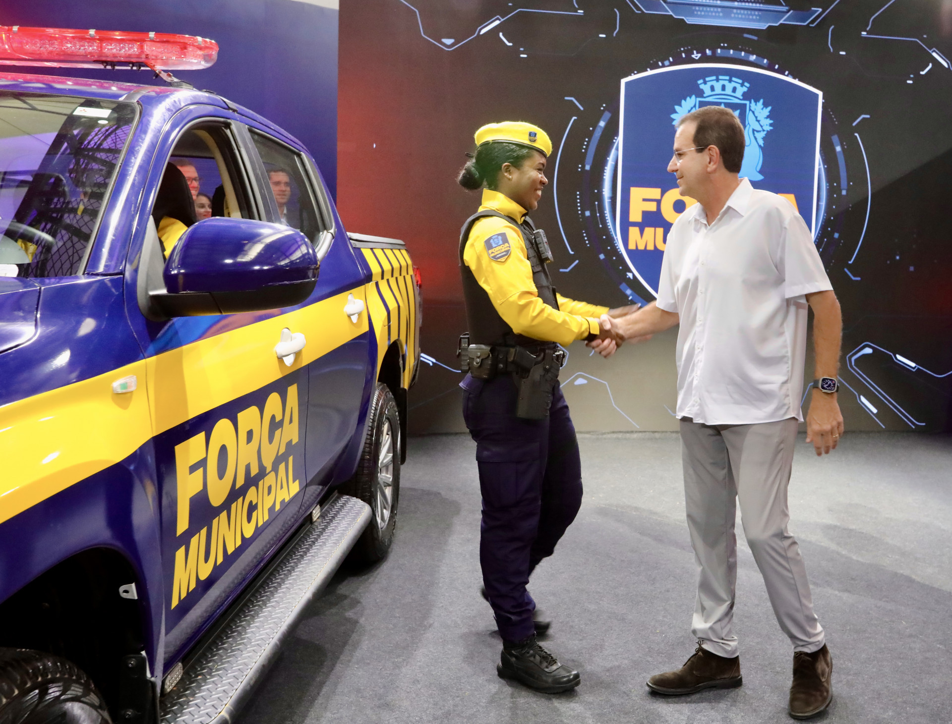 Prefeitura apresentou uniformes, viaturas e equipamentos da Força Municipal - Beth Santos / Prefeitura do Rio