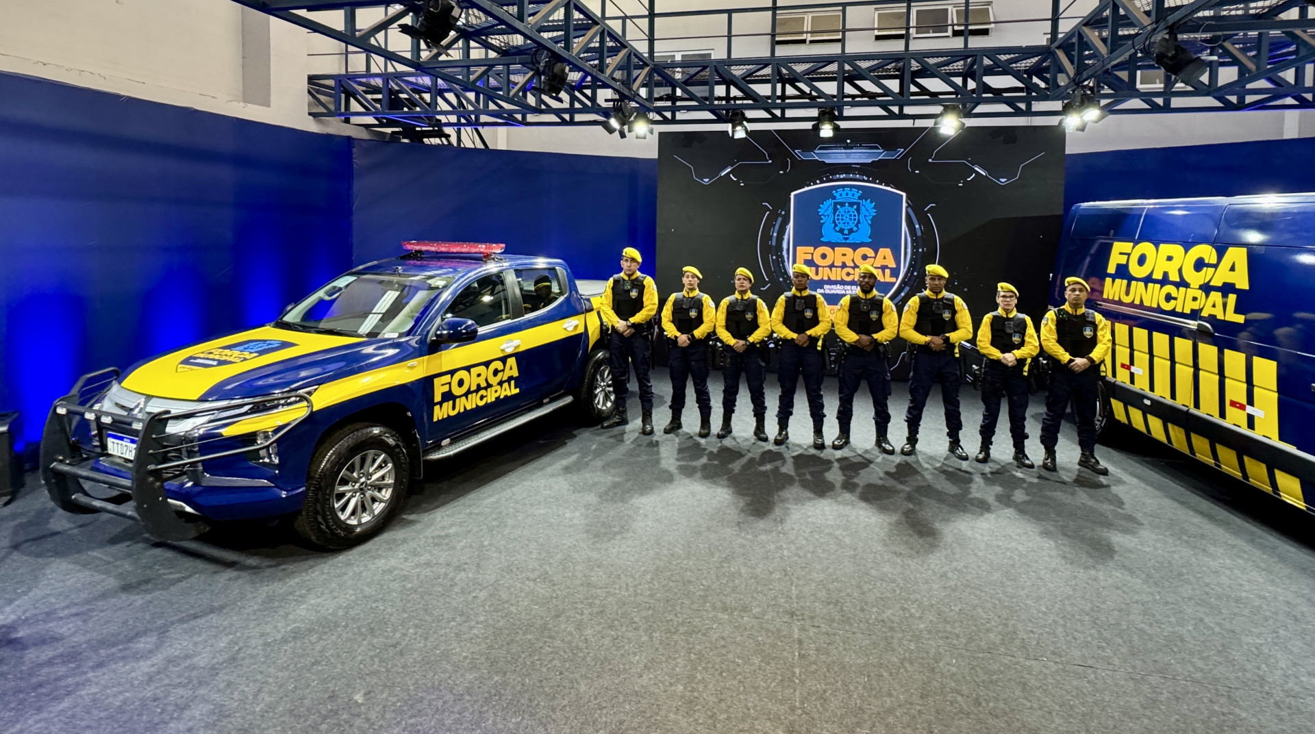 Prefeitura apresentou uniformes, viaturas e equipamentos da Força Municipal - Beth Santos / Prefeitura do Rio