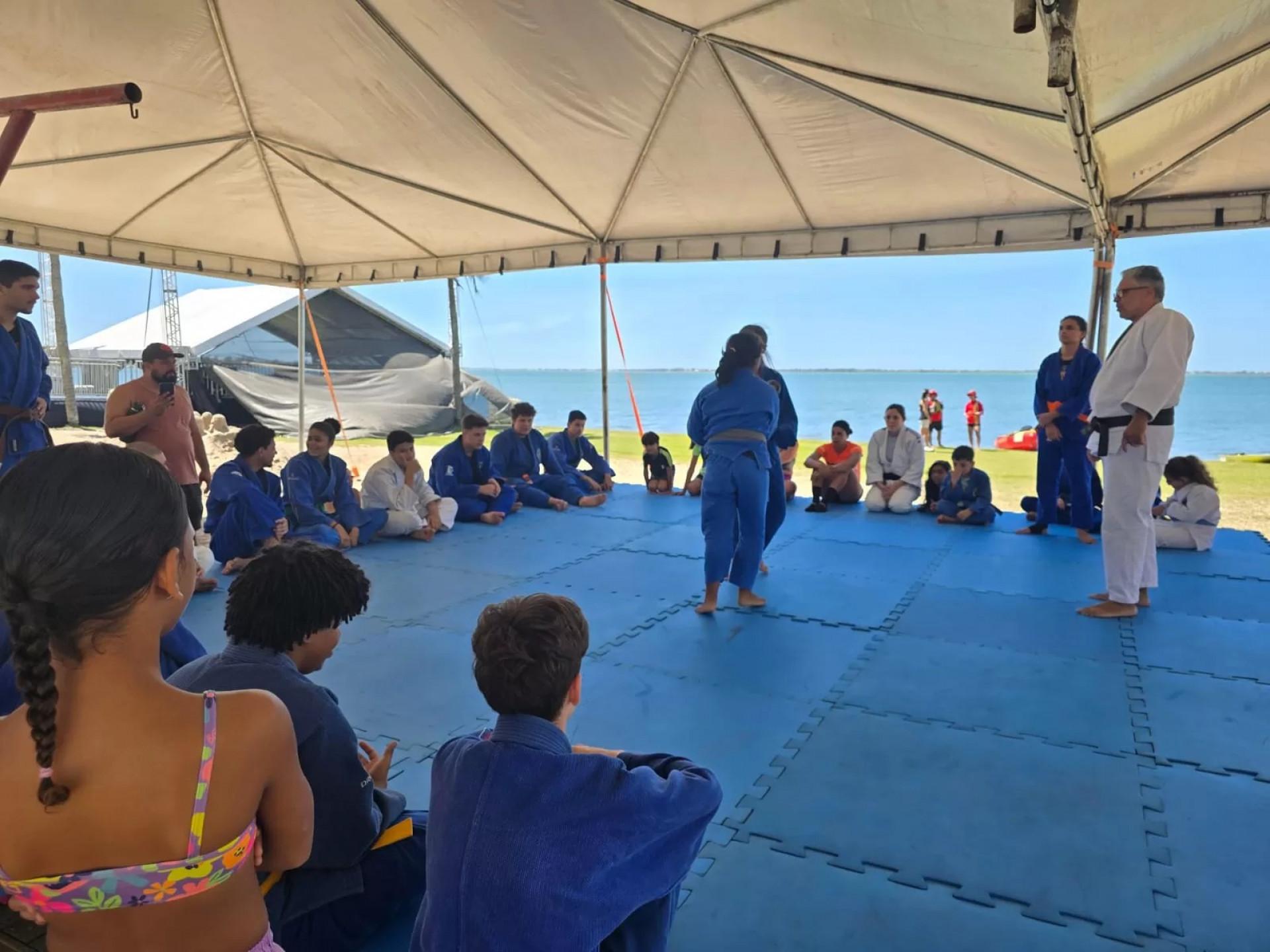 Record Sunset Rio reúne esporte, cultura e ações ambientais - Ascom