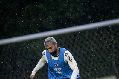 Gabigol diz que compreende insatisfação de torcedores do Santos