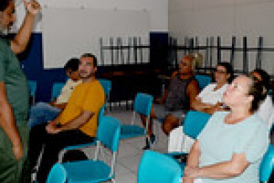 IMAAR capacita educadores de Angra