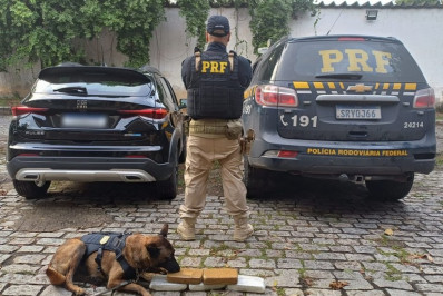 Motorista é preso com 5 kg de pasta base de cocaína na Dutra