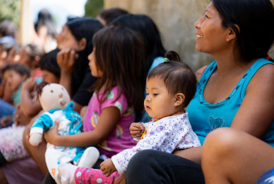 TJ-RJ chega à aldeia Sapukai em Angra levando serviços jurídicos, emissão de documentos e atendimento social 
