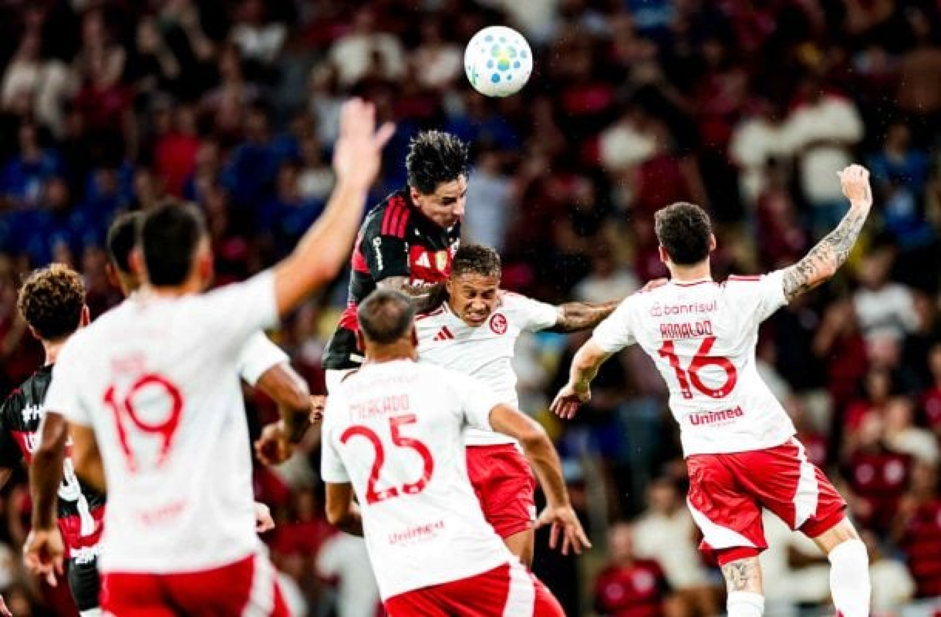 Flamengo ansioso e cansado