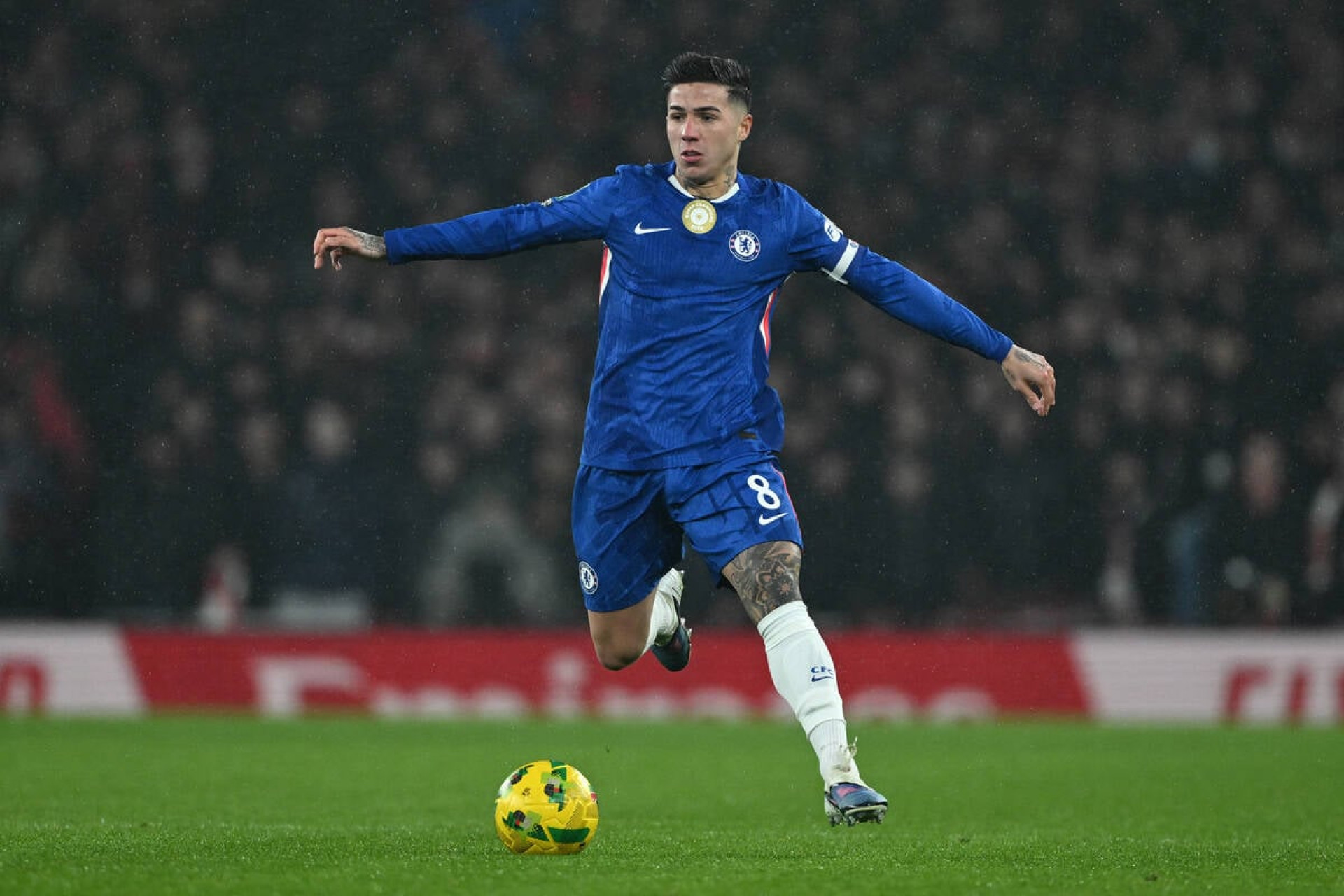 Enzo Fern&aacute;ndez entra novamente no radar do Real Madrid