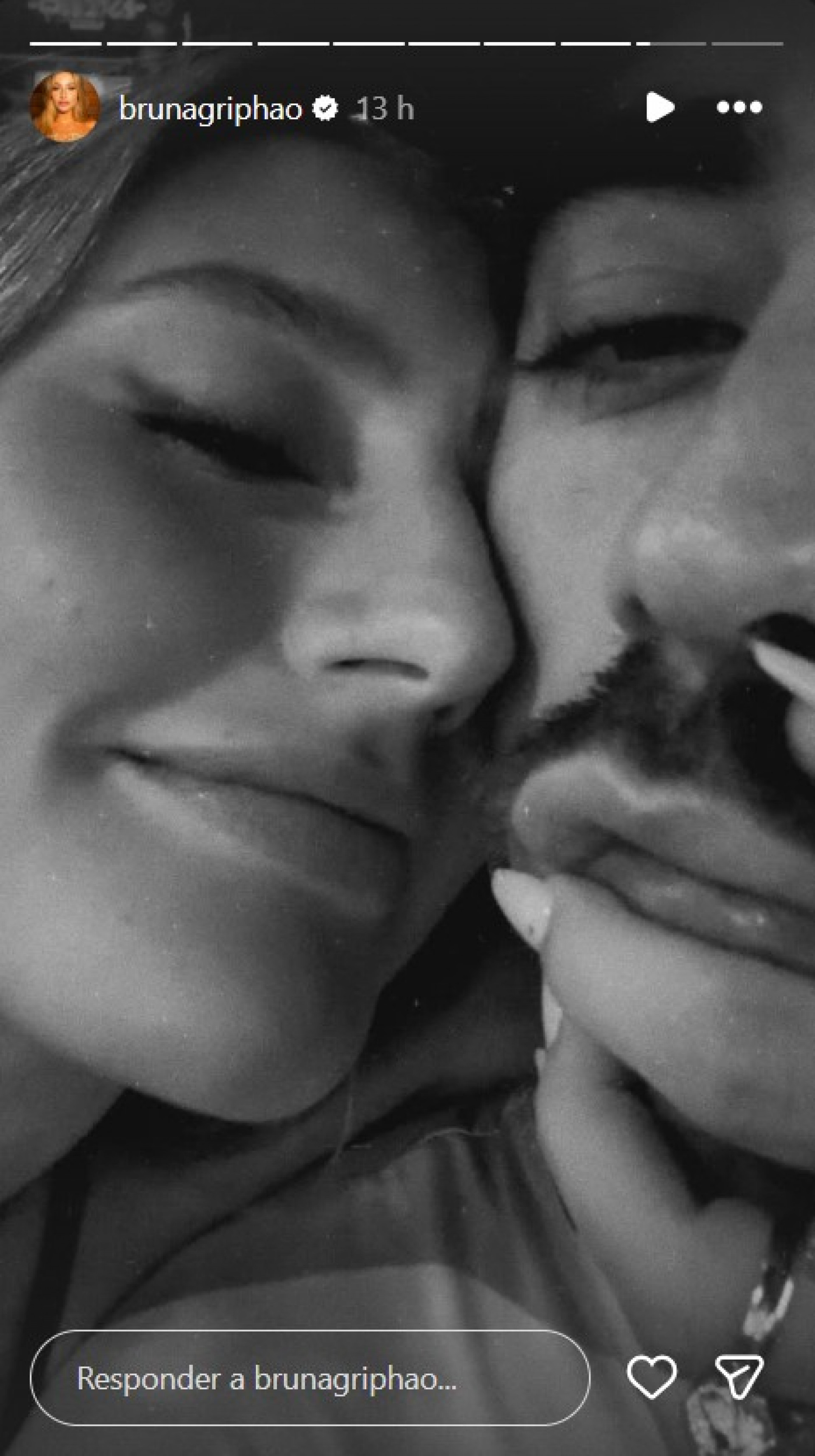 Bruna Griphao e o namorado - Reprodução / Instagram