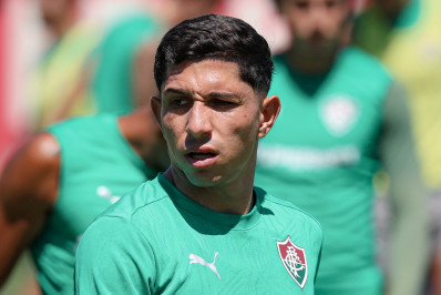 Savarino não deve ser problema para o Fluminense em jogo do Carioca