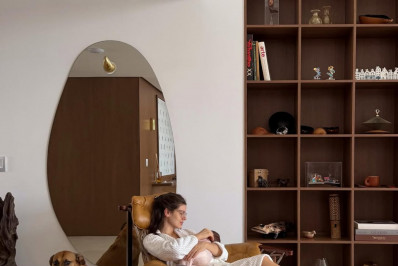 Camila Queiroz incentiva doação de leite materno