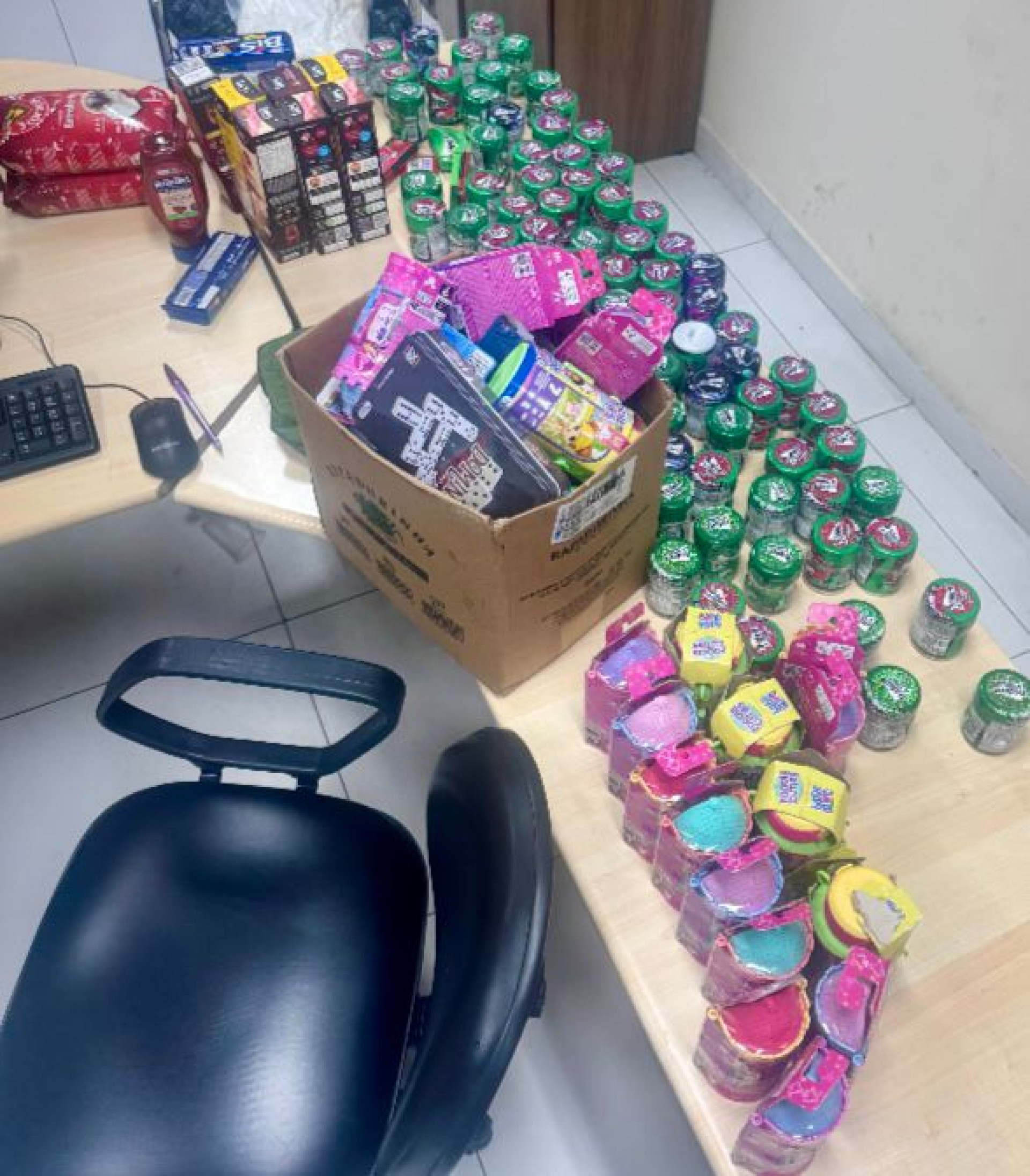 Material apreendido com o grupo