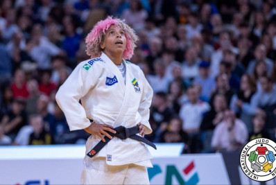 Rafaela Silva leva medalha de ouro no Grand Slam de judô, em Paris