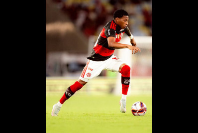 Plata é convocado pelo Equador e pode desfalcar o Flamengo