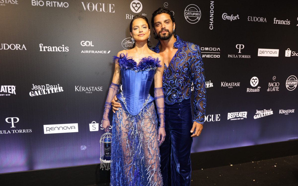 Agatha Moreira e Rodrigo Simas 