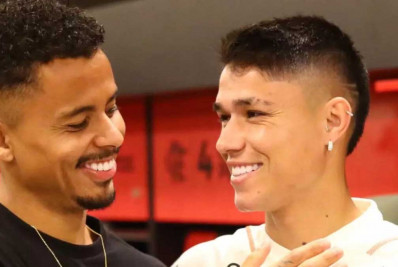 Flamengo fica perto de empréstimo de Allan e venda de Luiz Araújo