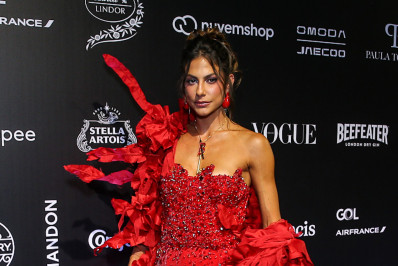 Mari Gonzalez confirma que vai se casar com Pipo Marques: 'Estou muito feliz'