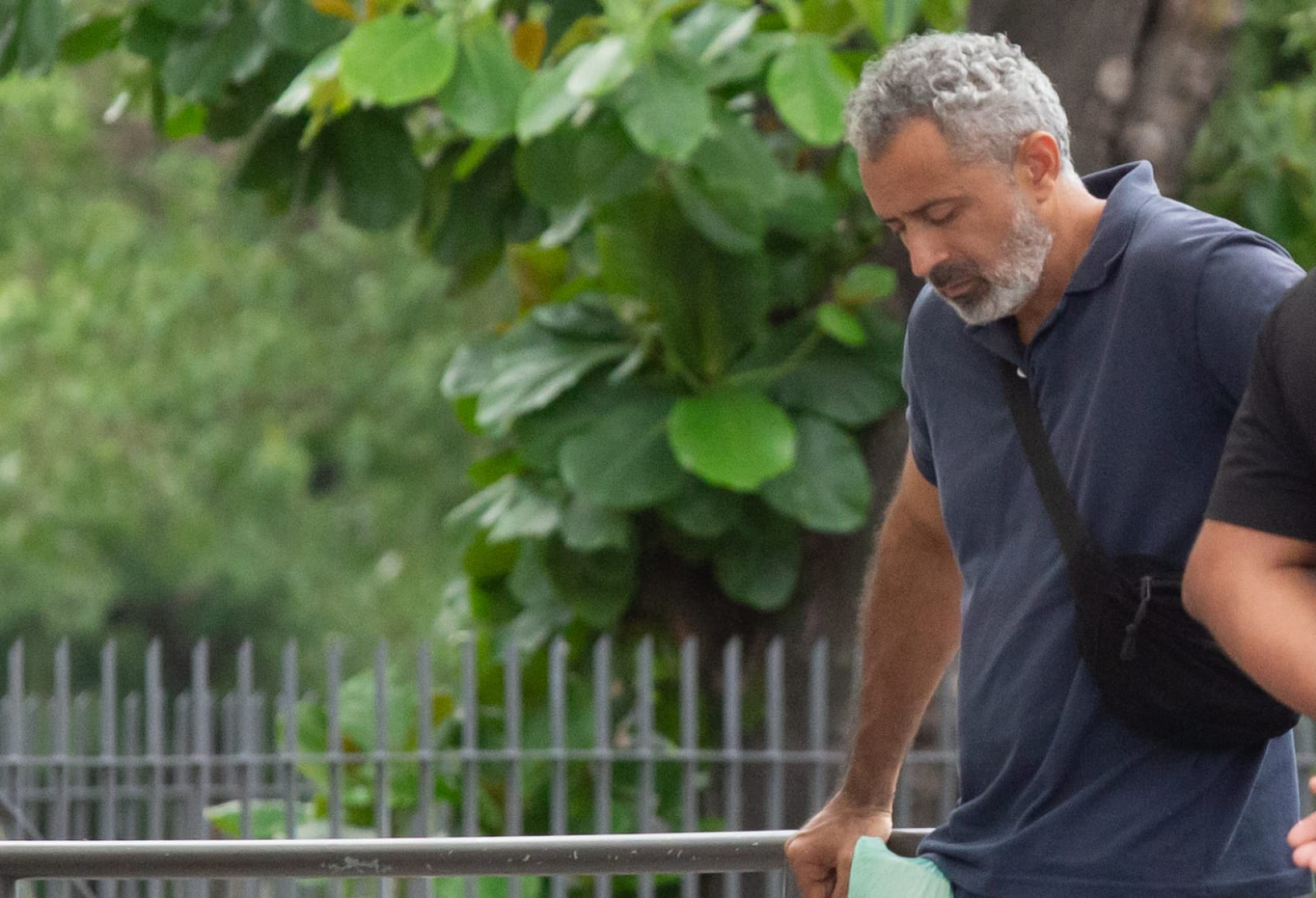 Abraham Diaz, marido de Betty Louella, que morreu ao ser atingida por andaime - Érica Martin/Agência O DIA