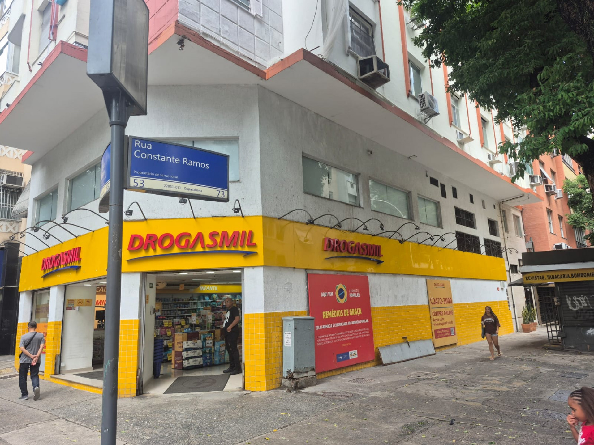 Na manh&atilde; deste domingo (8), n&atilde;o h&aacute; mais andaimes no local e a via foi liberada - Anderson Ramos