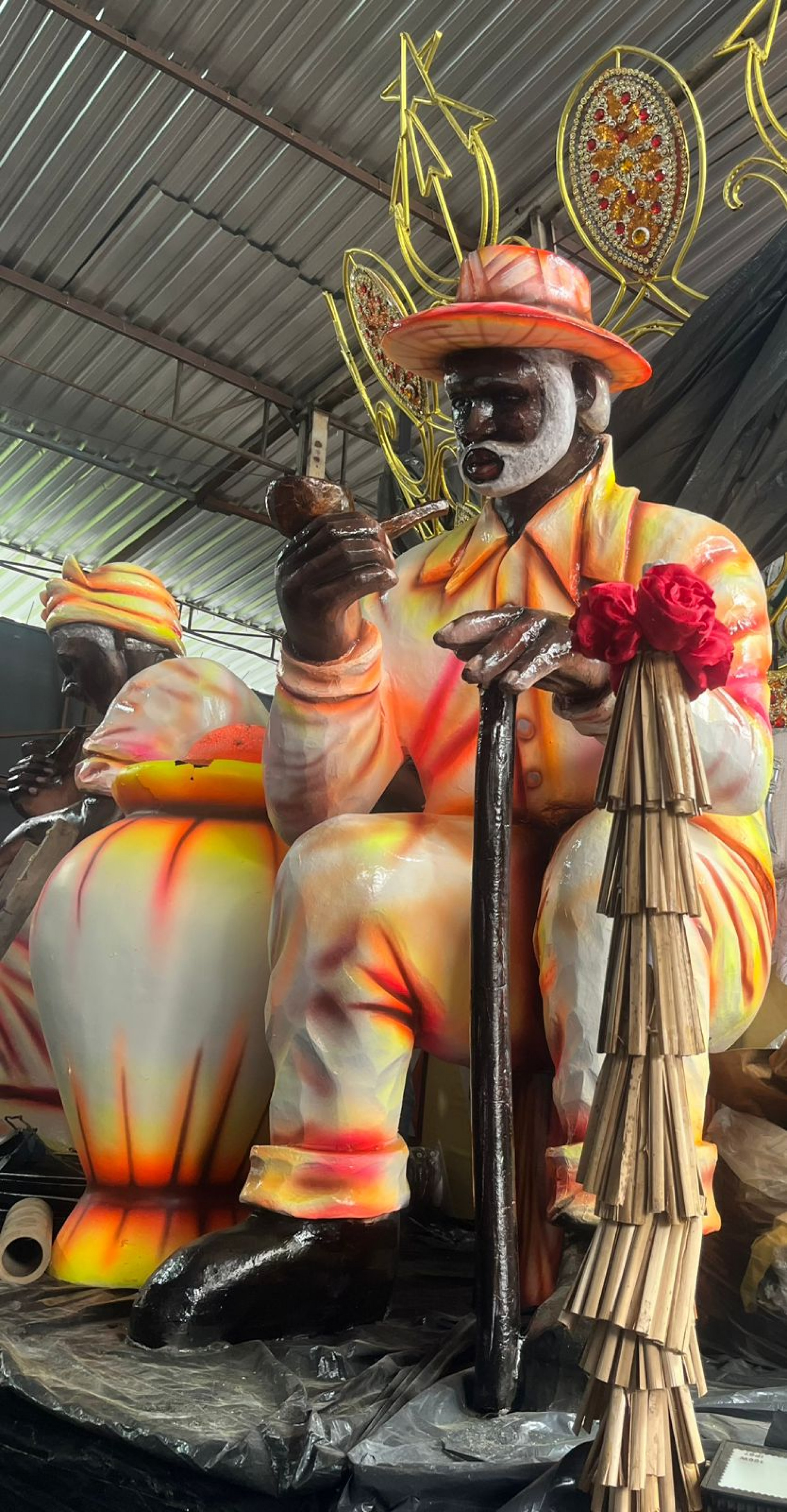 Est&aacute;cio preparou desfile que enaltece a trajet&oacute;ria de Tancredo da Silva Pinto, o Tat&aacute; Tancredo - Thiago Vieira / Est&aacute;cio de S&aacute;