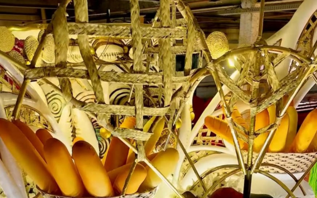 Esta&ccedil;&atilde;o Primeira de Mangueira celebra a identidade amapaense por meio da alma do povo Tucuju