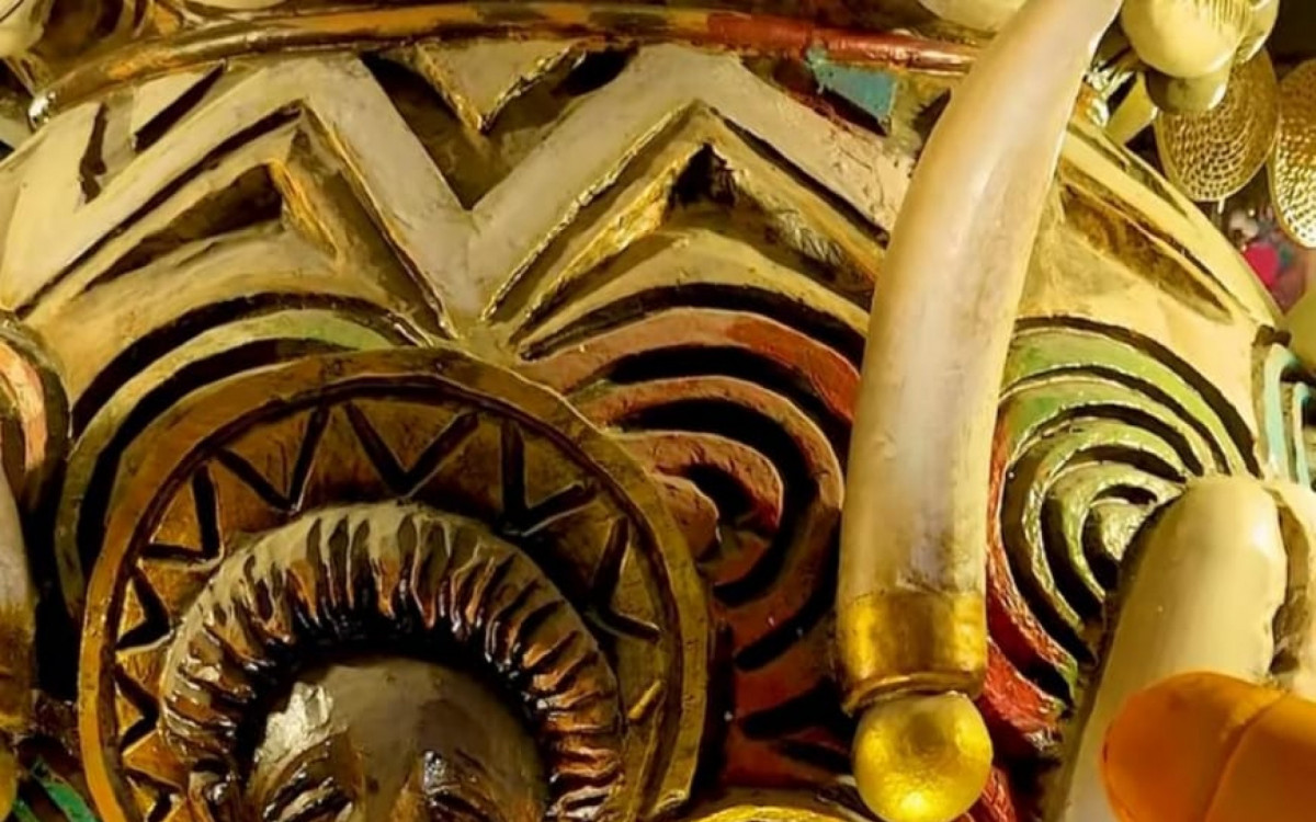 Esta&ccedil;&atilde;o Primeira de Mangueira aposta na for&ccedil;a da cultura do Norte do Brasil