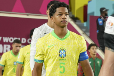 Botafogo busca alternativas e mira contratação de Zé Lucas, do Sport