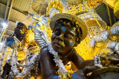 Último dia de desfiles do Grupo Especial terá religiosidade e homenagens marcantes