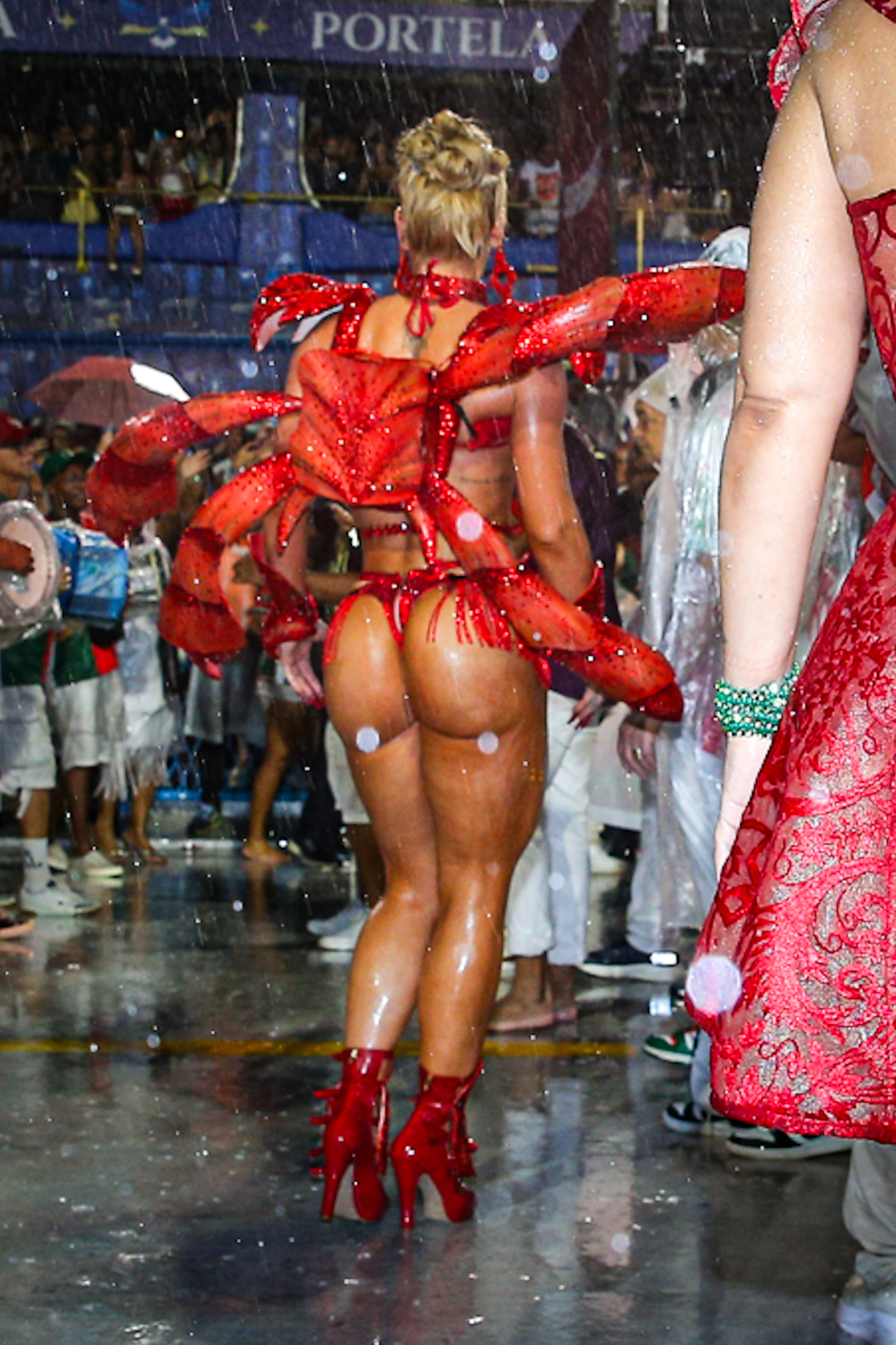 Virginia Fonseca é rainha de bateria da Grande Rio -  Victor Chapetta / Brazil News