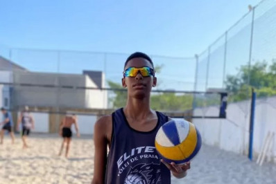 Atleta de 13 anos de Cabo Frio é convocado pela primeira vez para a Seleção Brasileira de Vôlei de Praia