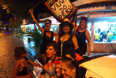 Carnaval de Búzios começa nesta quarta-feira (11) com o tradicional Bloco Viúvas do Peru