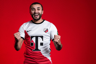 Marroquino reforço do Corinthians já fez gol no Flamengo e é amigo de Memphis