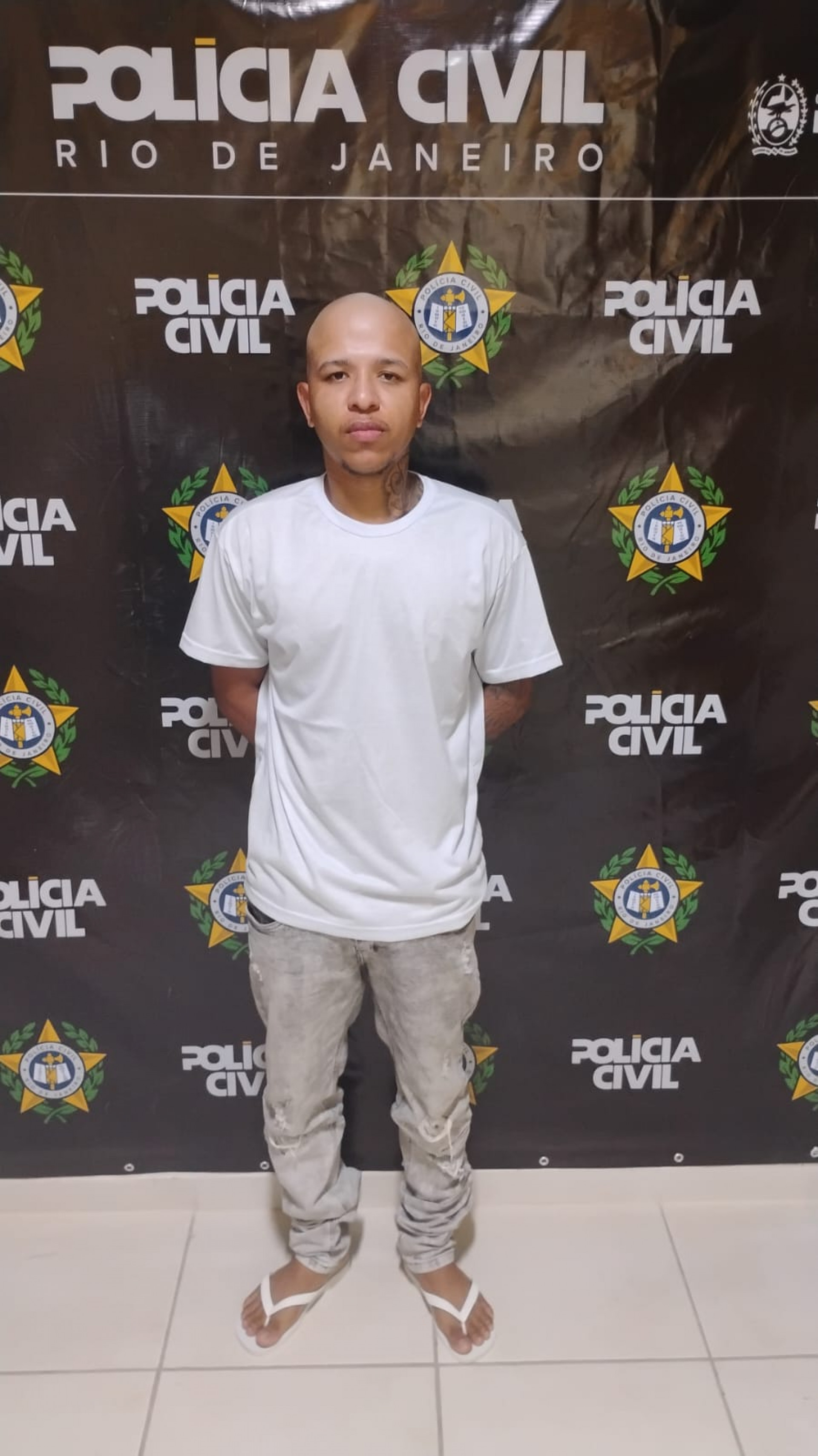 Lucas de Santana Silva, de 25 anos, foi preso por suspeita de feminicídio - Divulgação / Polícia Civil