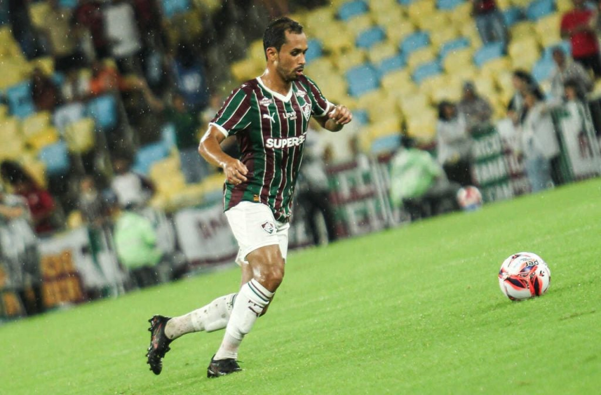 Fluminense confirma sa&iacute;da de Lima para o Am&eacute;rica do M&eacute;xico