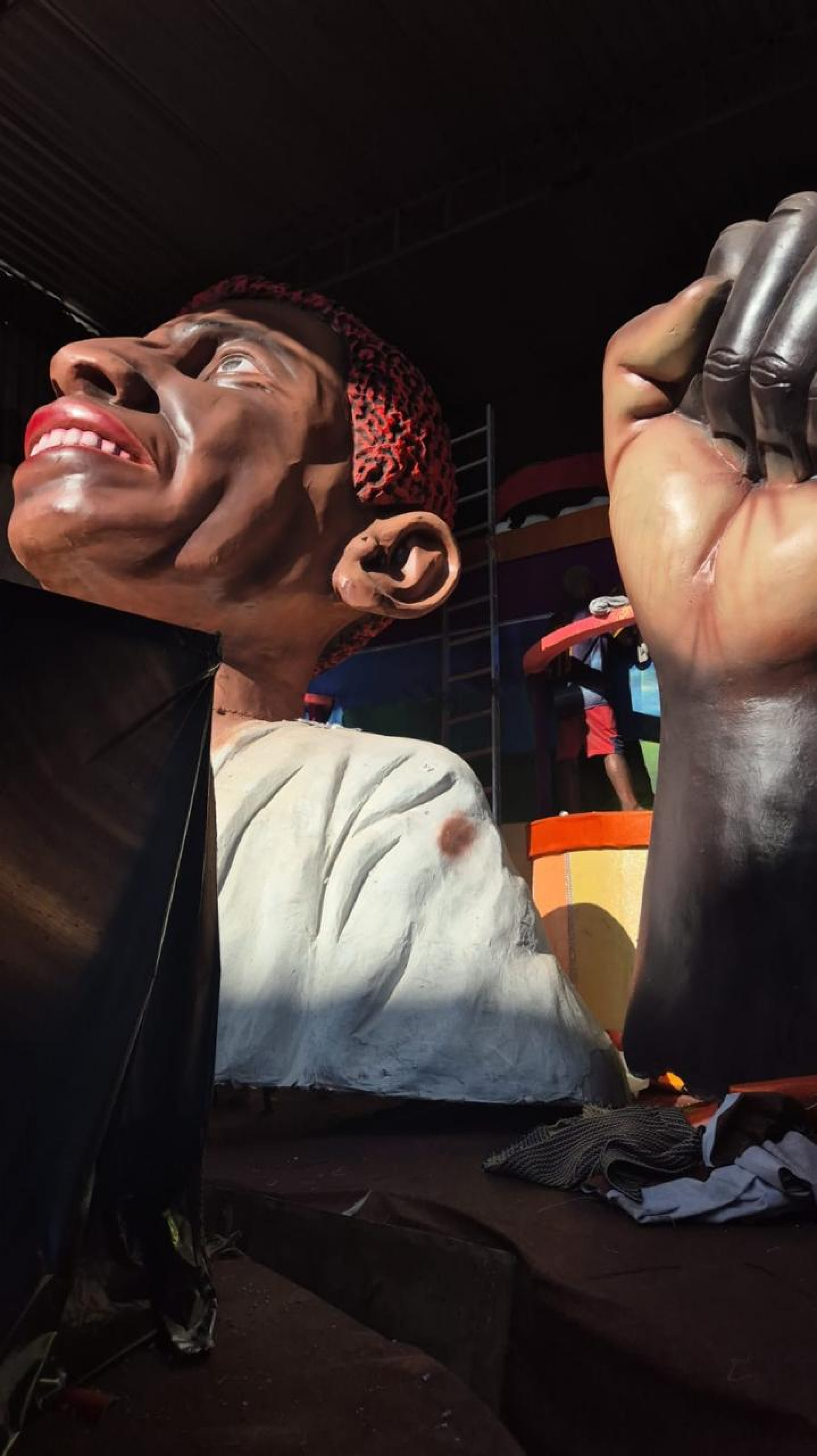 Unidos de Bangu homenageia Leci Brand&atilde;o  - Divulga&ccedil;&atilde;o / Unidos de Bangu 