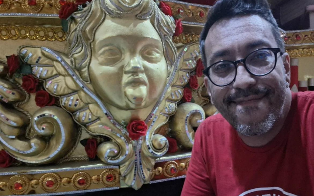 Jorge Silveira é carnavalesco do Salgueiro, que homenageará Rosa Magalhães