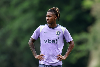 Ythallo pode receber oportunidade no clássico entre Fluminense e Botafogo