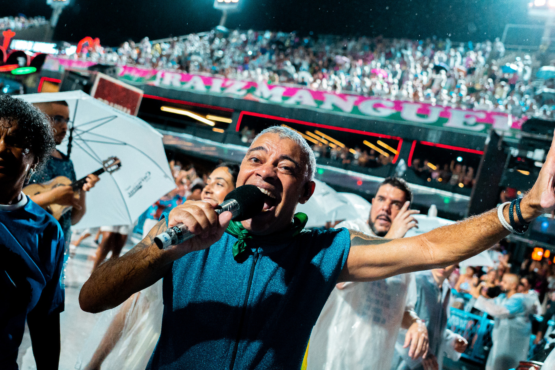 Para Emerson Dias, da Niter&oacute;i, novo sistema de som &eacute; forma de valorizar espet&aacute;culo - Eduardo Hollanda / Rio Carnaval