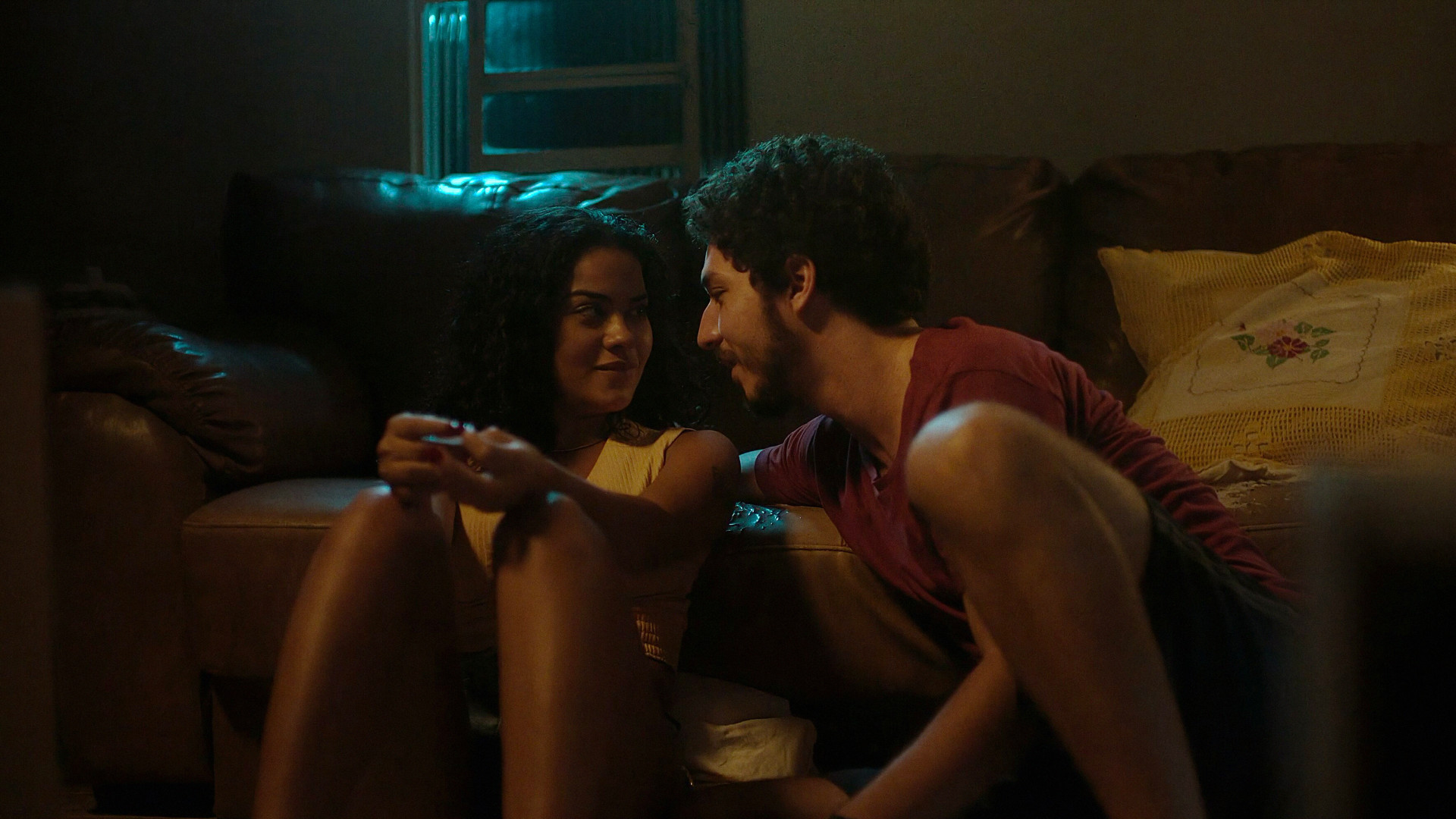 Bella Campos e João Victor no filme 'Cinco Tipos de Medo' - Divulgação