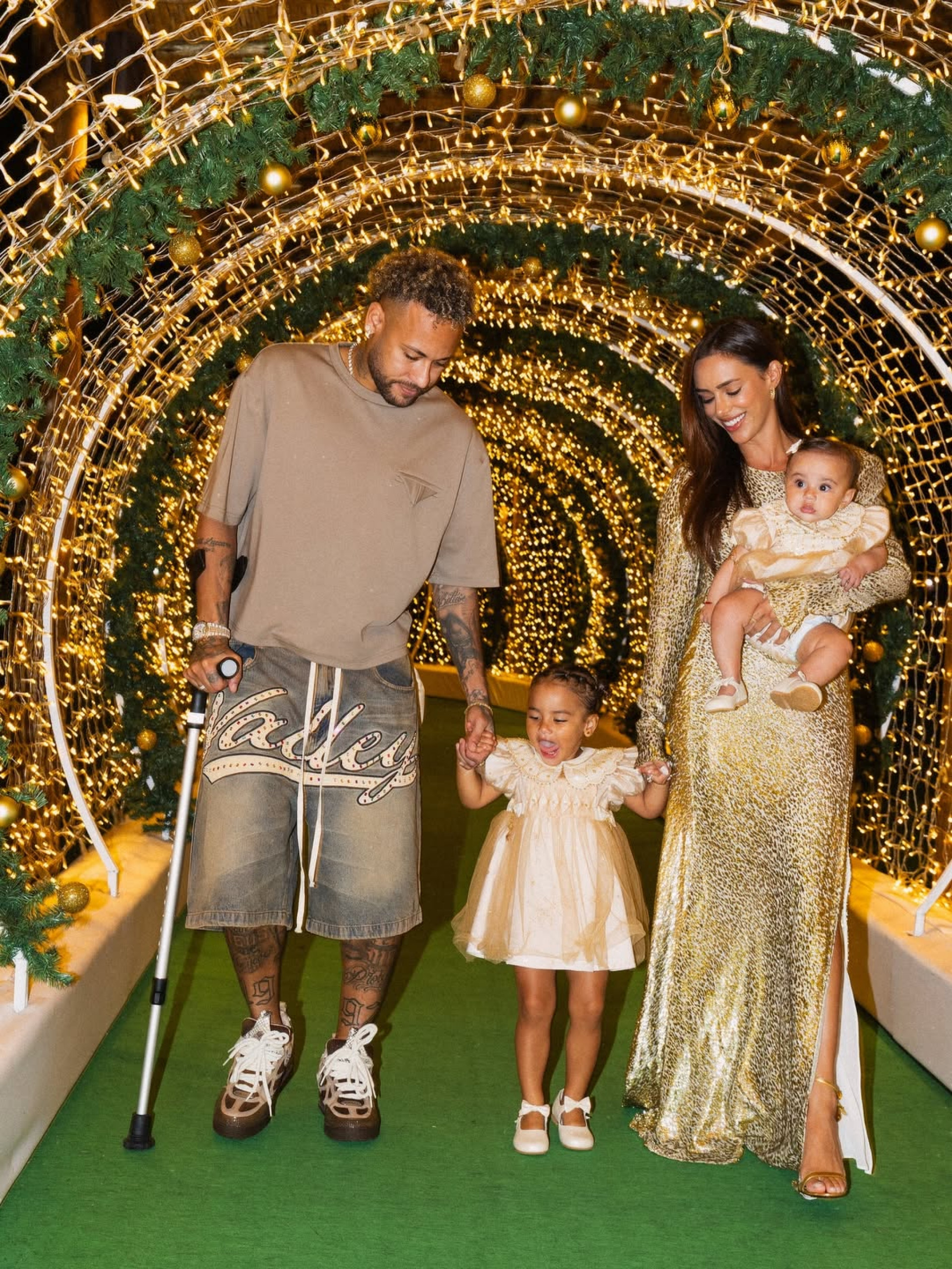 Neymar Jr. e Bruna Biancardi são pais de Mavie e Mel - Reprodução/Instagram 