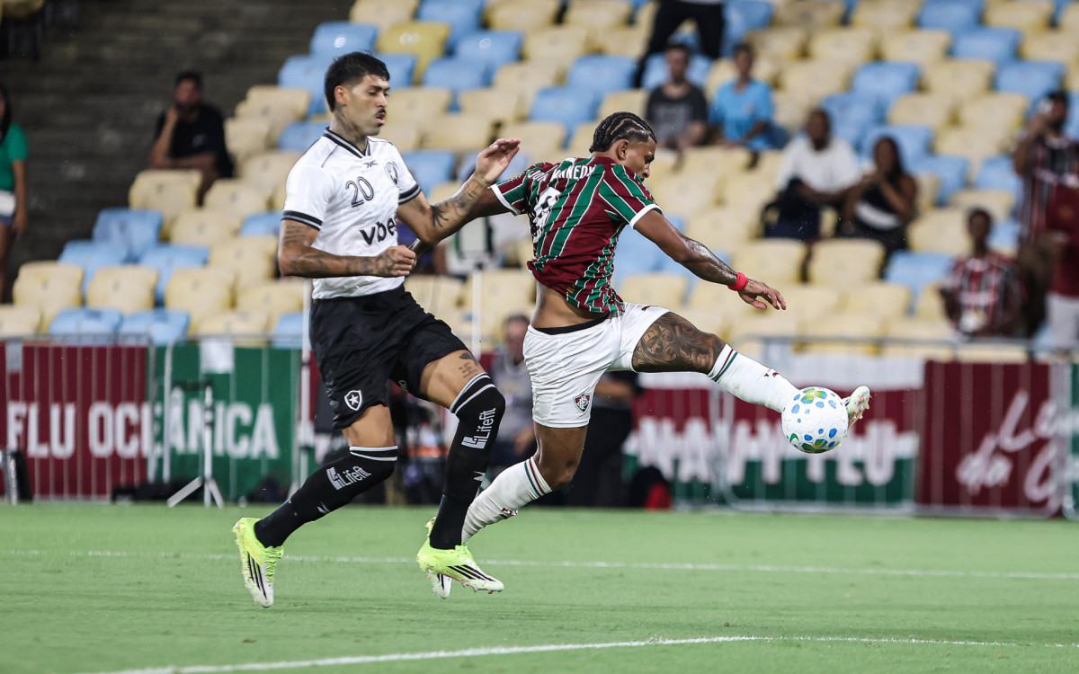 Rio de Janeiro, Brasil - 12/02/2026 - Estádio Maracanã. Fluminense enfrenta o Botafogo esta noite pela 3ª rodada do Campeonato Brasileiro 2026. FOTO: LUCAS MERÇON / FLUMINENSE F.C. IMPORTANTE: Imagem destinada a uso institucional e divulgação, seu uso comercial está vetado incondicionalmente por seu autor e o Fluminense Football Club.É obrigatório mencionar o nome do autor ou usar a imagem. . IMPORTANT: Image intended for institutional use and distribution. Commercial use is prohibited unconditionally by its author and Fluminense Football Club. It is mandatory to mention the name of the author or use the image. . IMPORTANTE: Imágen para uso solamente institucional y distribuición. El uso comercial es prohibido por su autor y por el Fluminense FootballClub. És mandatório mencionar el nombre del autor ao usar el imágen.