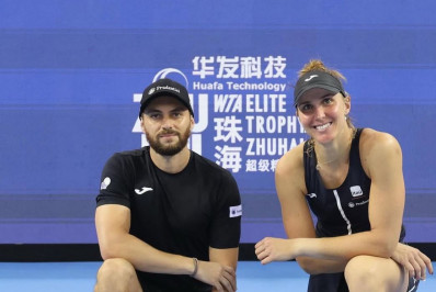 Bia Haddad anuncia fim da parceria com treinador