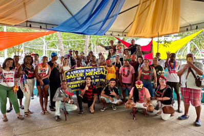 Bloco CAPS Folia leva alegria à Praça São Sebastião