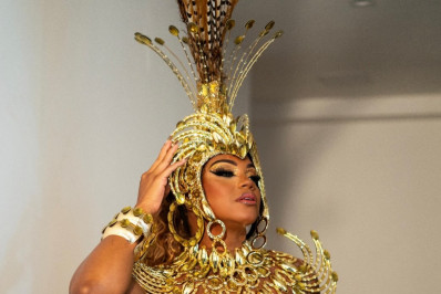 Bianca Monteiro completa dez anos como rainha da Portela