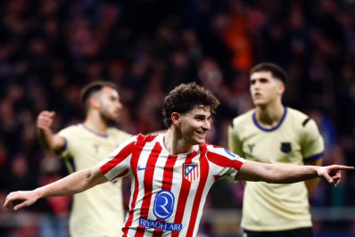 Atlético atropela o Barcelona e abre larga vantagem na Copa do Rei