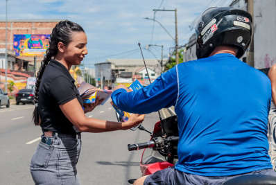 Prefeitura realiza ação de conscientização no trânsito no bairro Zé Garoto