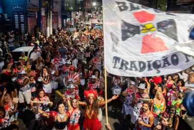 Carnaval 2026 de Barra Mansa começa com shows e desfile de blocos nesta sexta