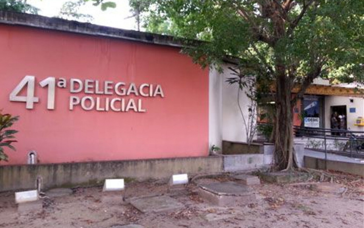 Ele foi preso por policiais policias da 41ª DP (Tanque)