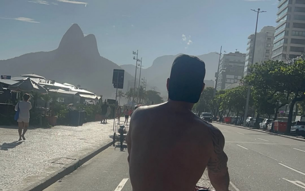  Ricky Martin chega ao Rio para o carnaval