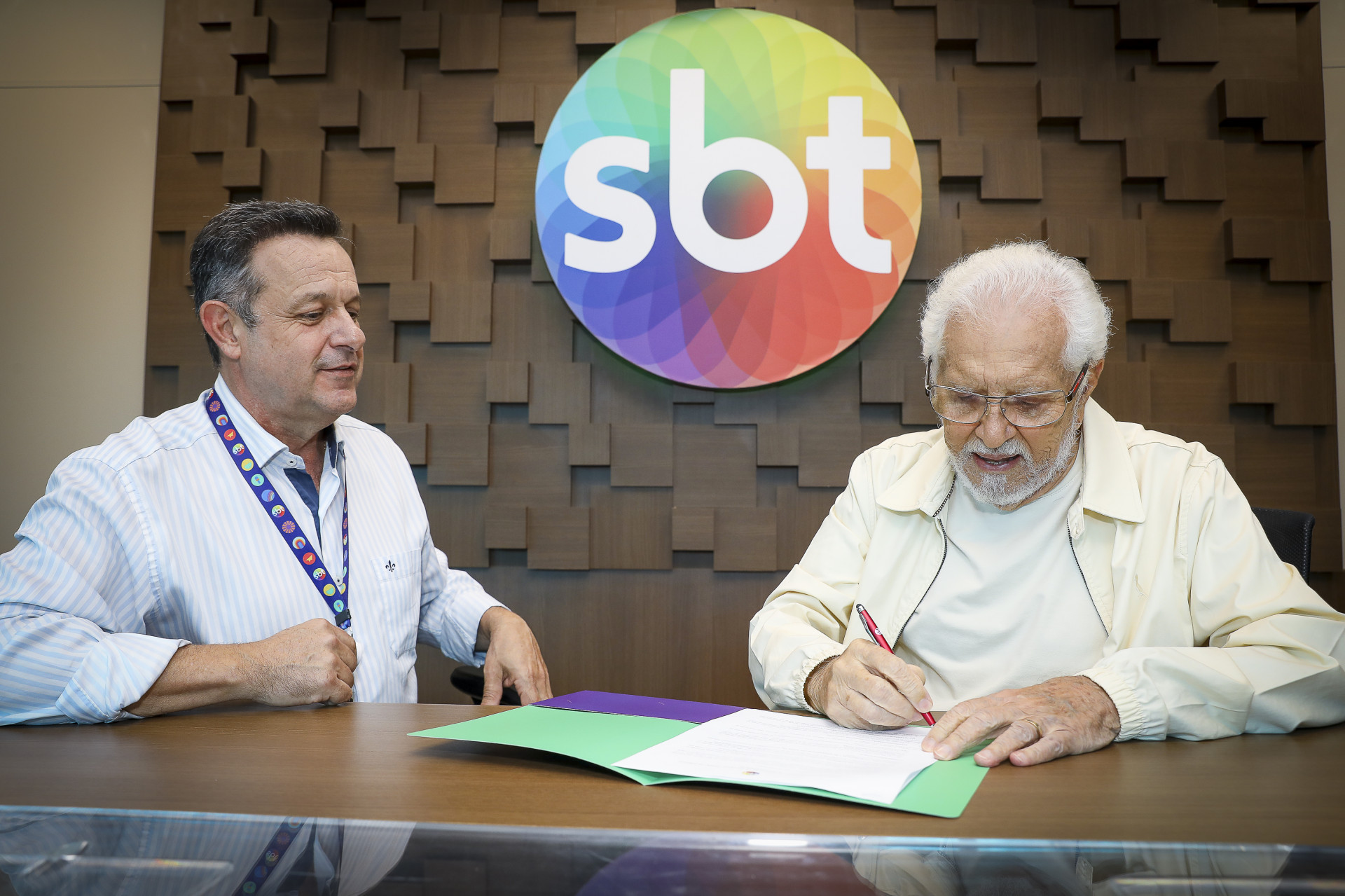 Carlos Alberto de Nóbrega renova contrato com o SBT - Rogerio Pallatta / SBT