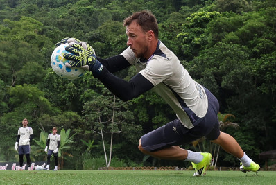 Botafogo mantém confiança em Neto mesmo com falha em clássico