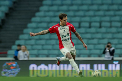 Lucas Fasson está no radar do Botafogo, que busca reforçar a zaga