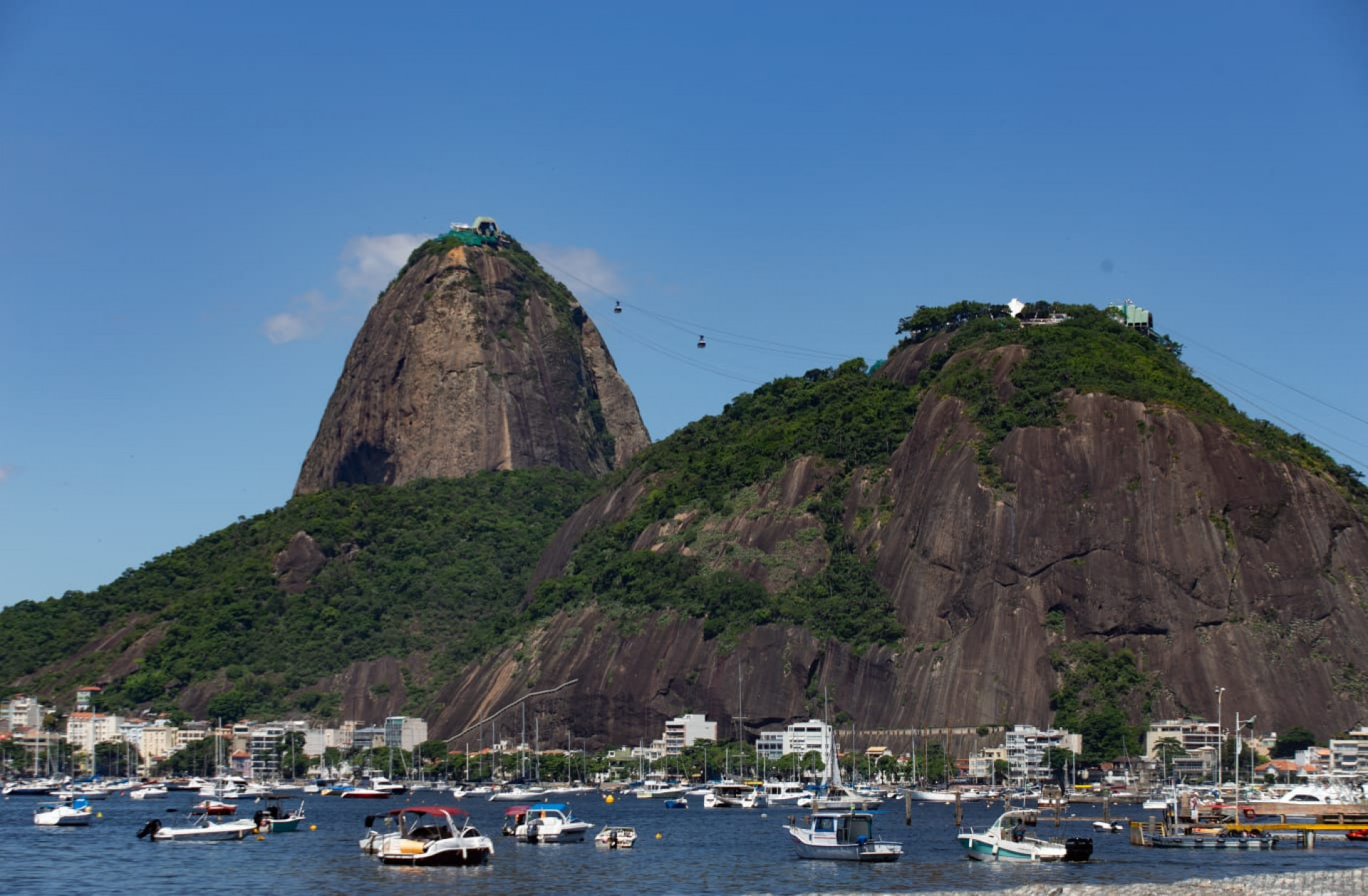 Rio entrou em nível de calor 3 nesta sexta-feira (13); temperatura deve ficar próximo dos 40°C - Érica Martin / Agência O Dia
